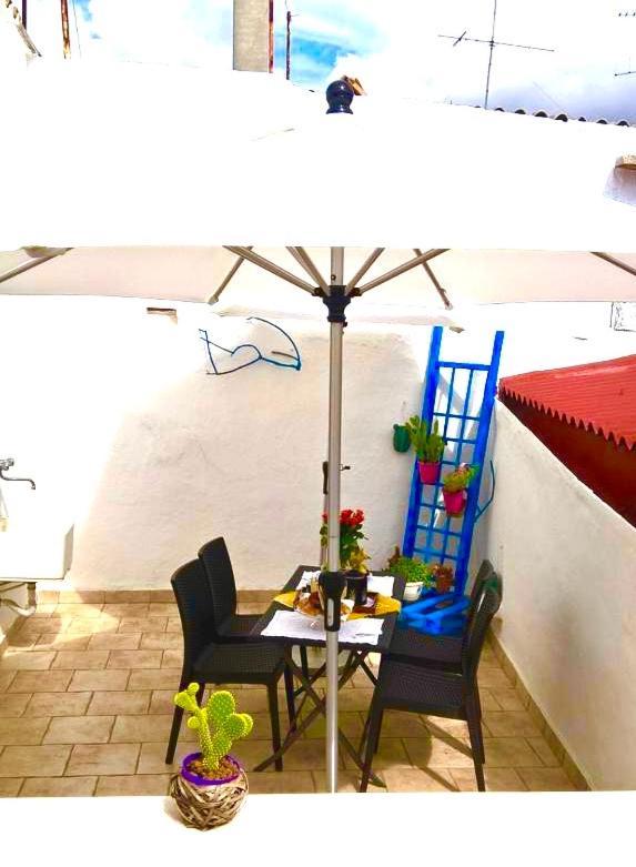 Antiche Mura Apartments "Nel Cuore Della Puglia"Bivani, Cucina, Terrazzo Turi Extérieur photo